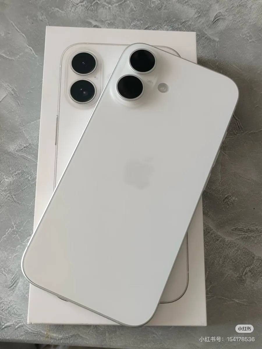 iPhone 16 128GB - Image 1