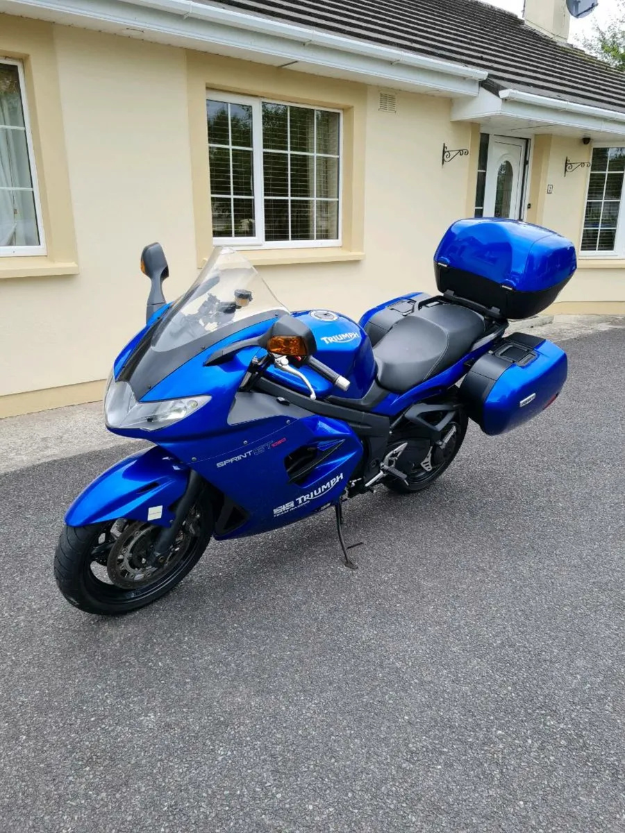 Triumph Sprint 1050GT - Image 4