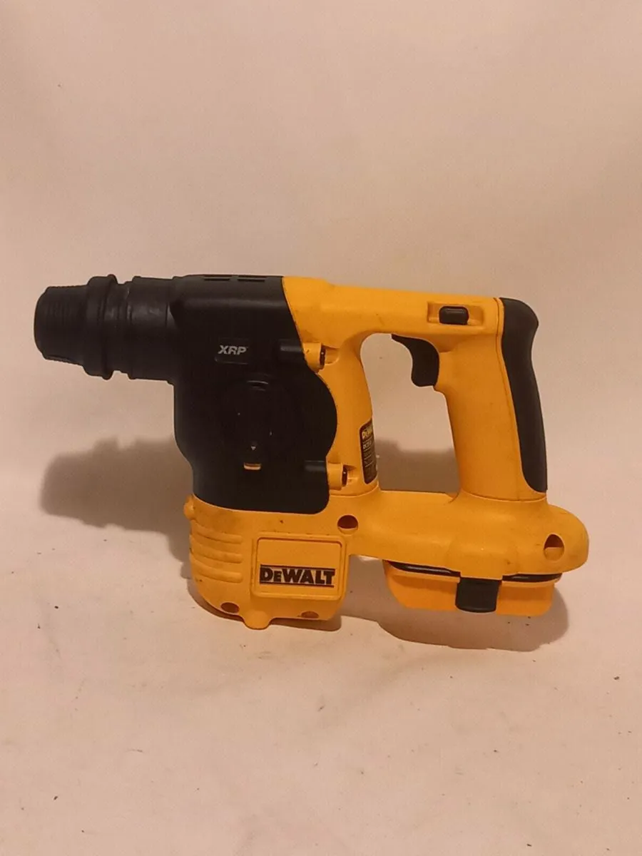 DeWalt Cordless SDS Drill - Image 3