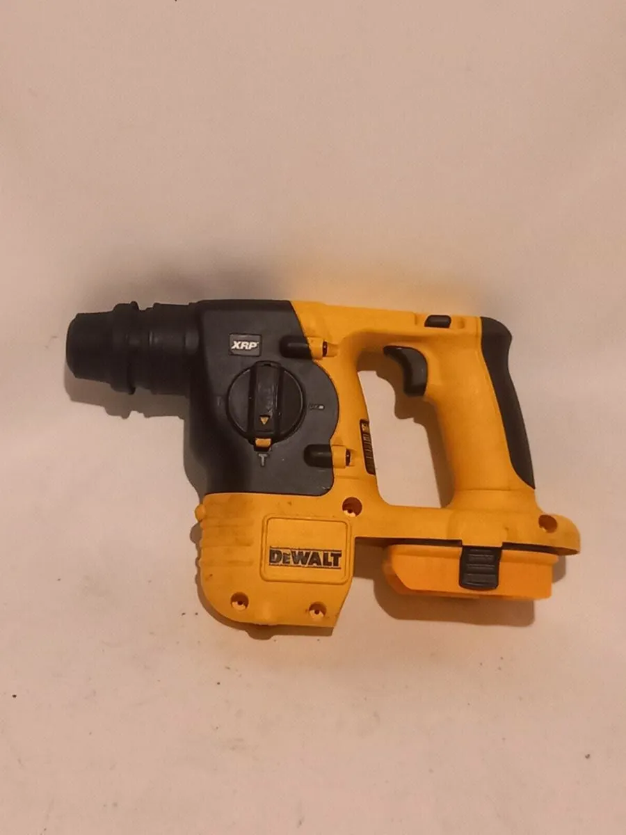DeWalt Cordless SDS Drill - Image 4