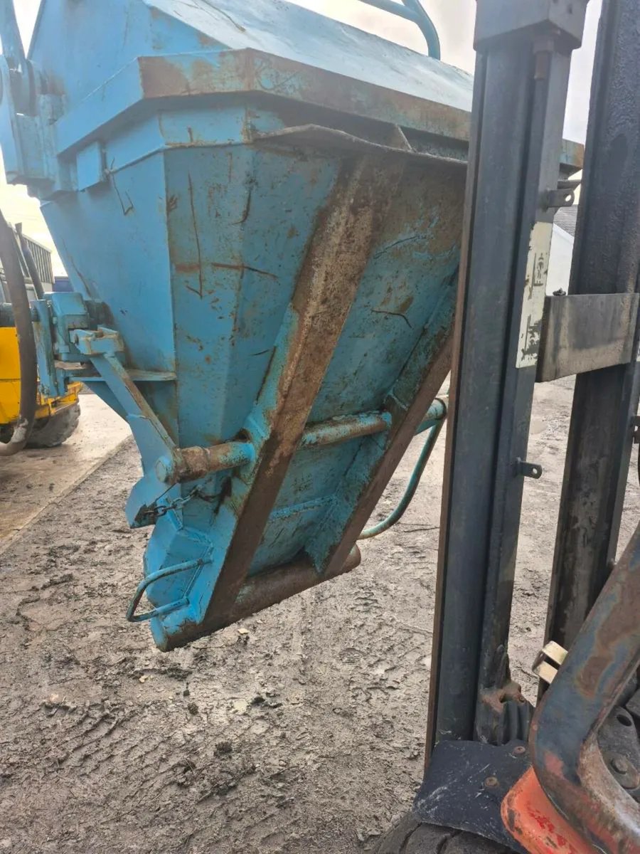 Secatol concrete skip - Image 4