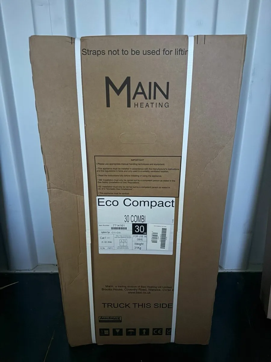 Baxi Main Eco Compact 30kW Combi Gas Boiler + Flue - Image 2
