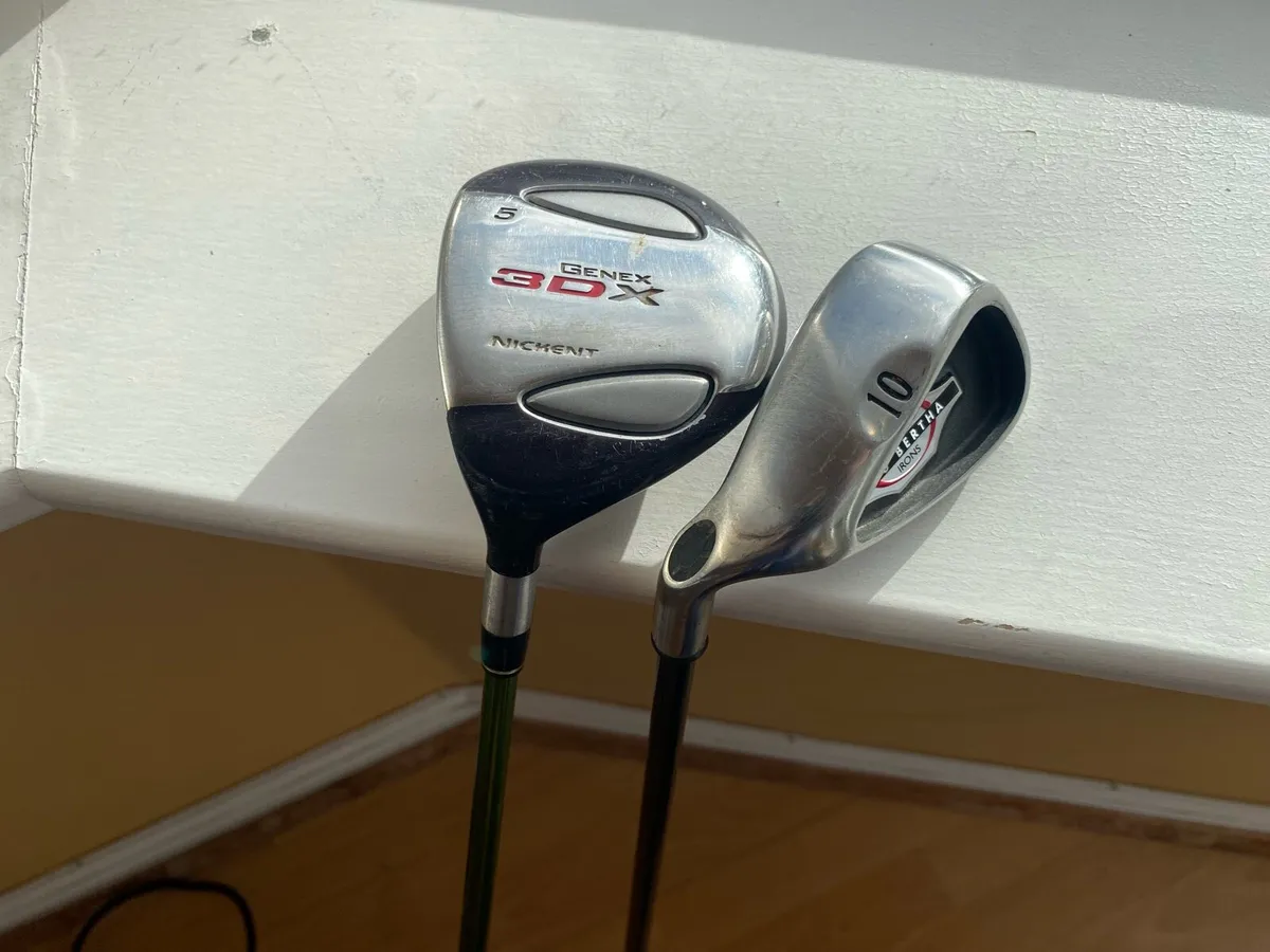 Selection of left handed golf clubs - Image 2