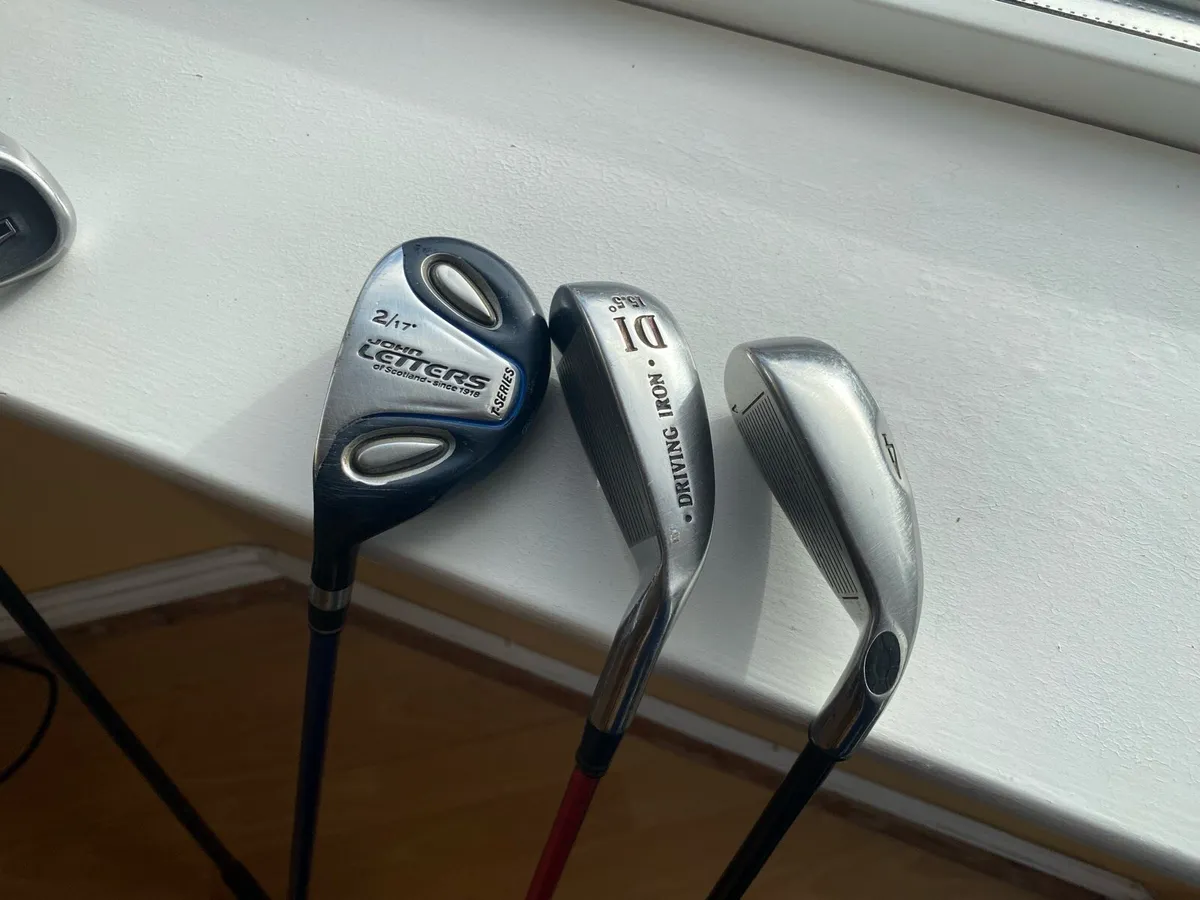 Selection of left handed golf clubs - Image 4
