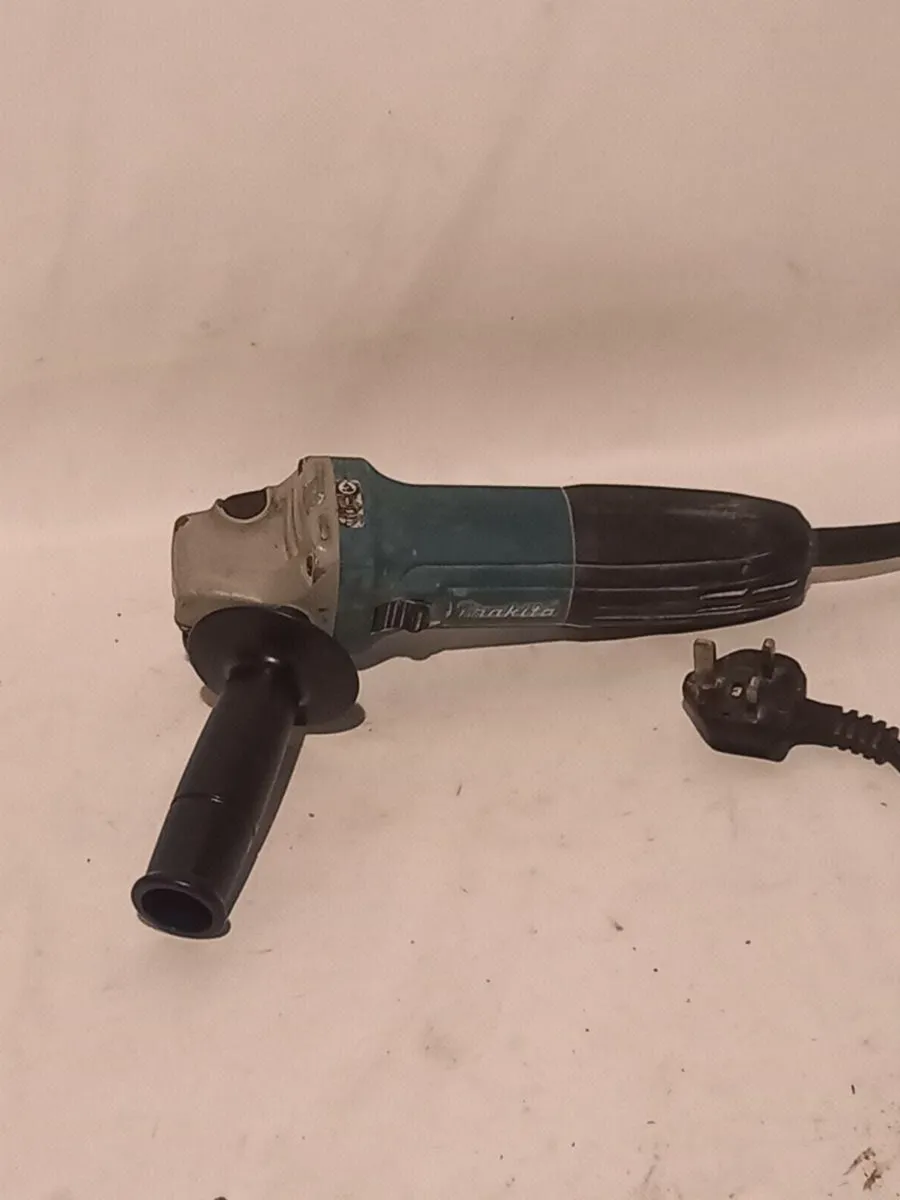 Makita 4.5" Grinder - Image 2