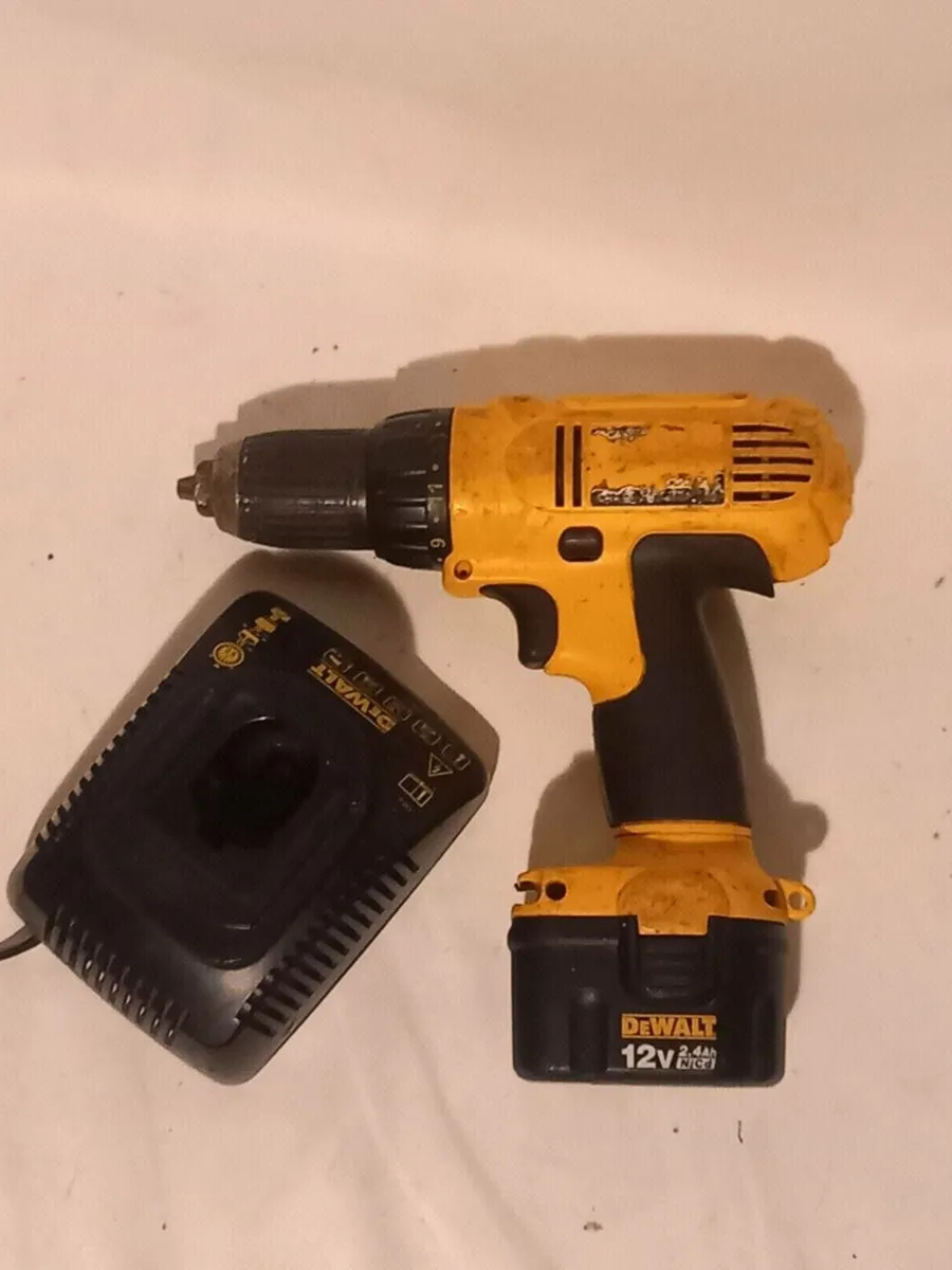 DeWalt Cordless Drill - Image 2