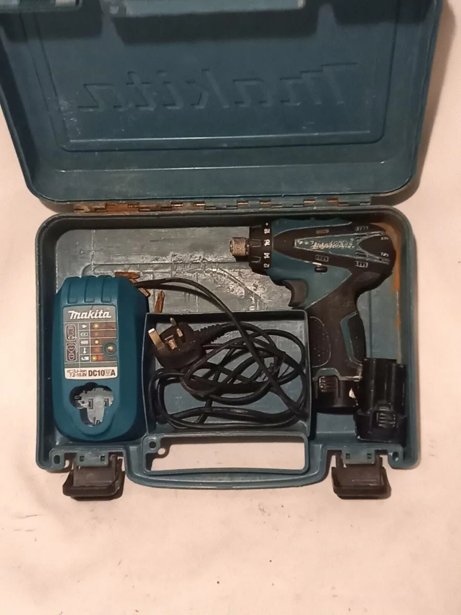 Makita Cordless Drill Set - Image 1