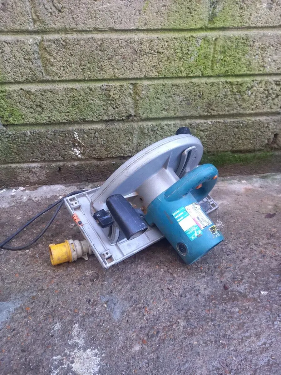 Makita 9 Inch Skilsaw - Image 3