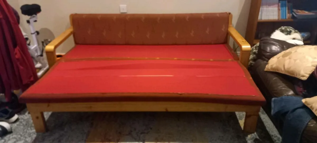 Couch - Image 3