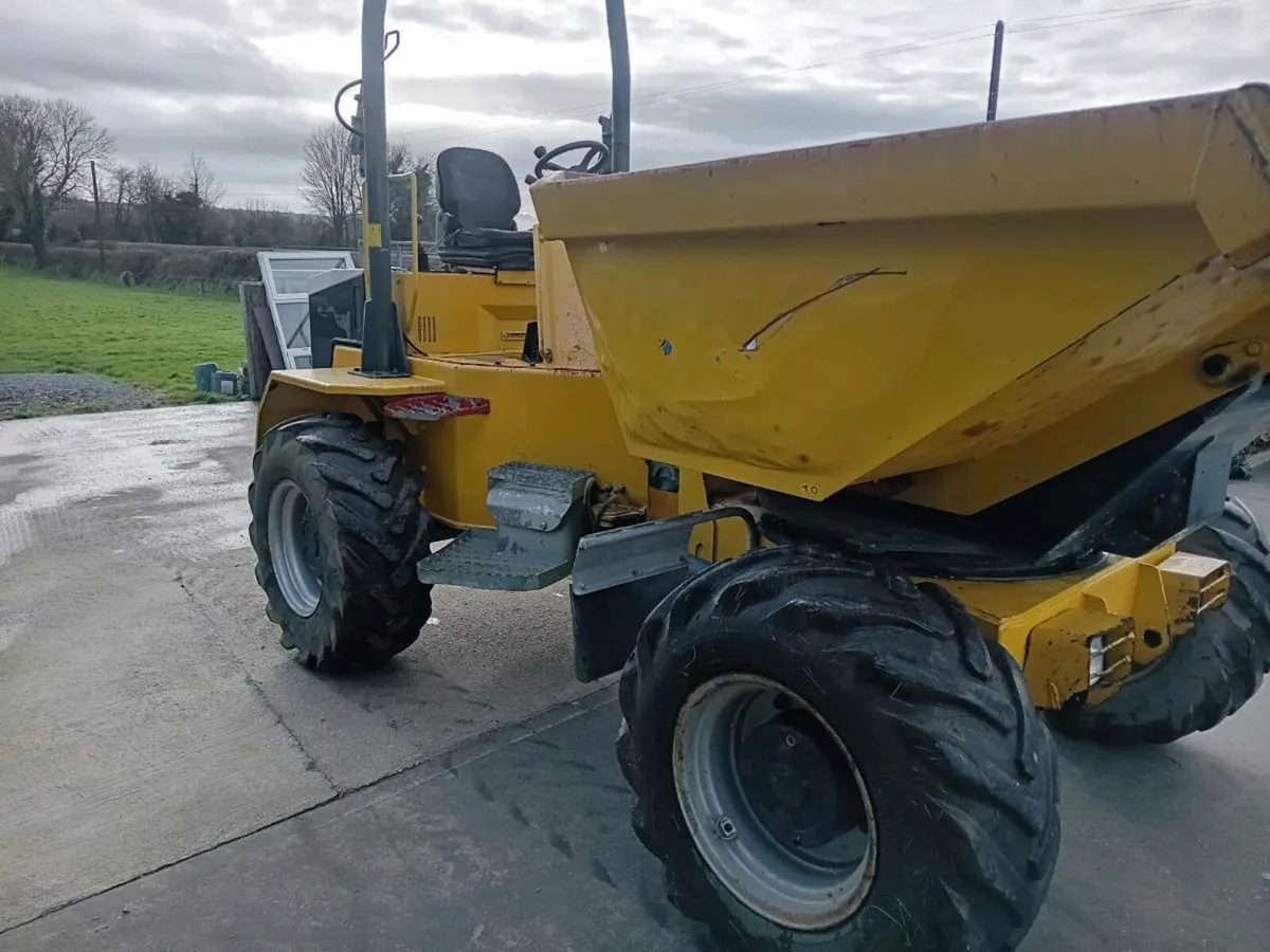 6ton NC swivel dumper - Image 2