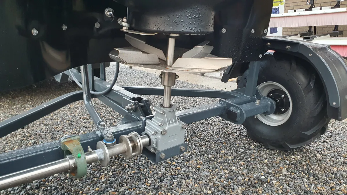 JFC ATV Fertilizer Spreader - Image 3