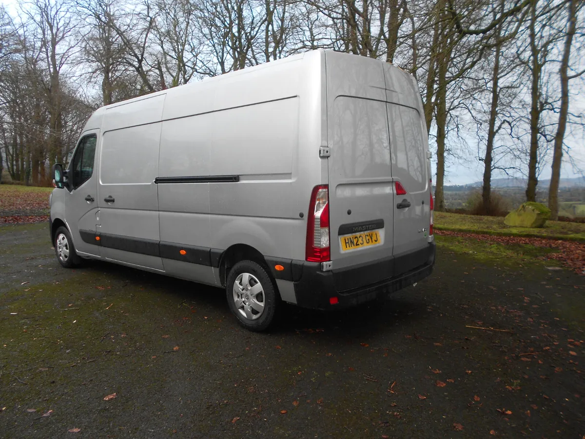 Renault Master 2023 - Image 4