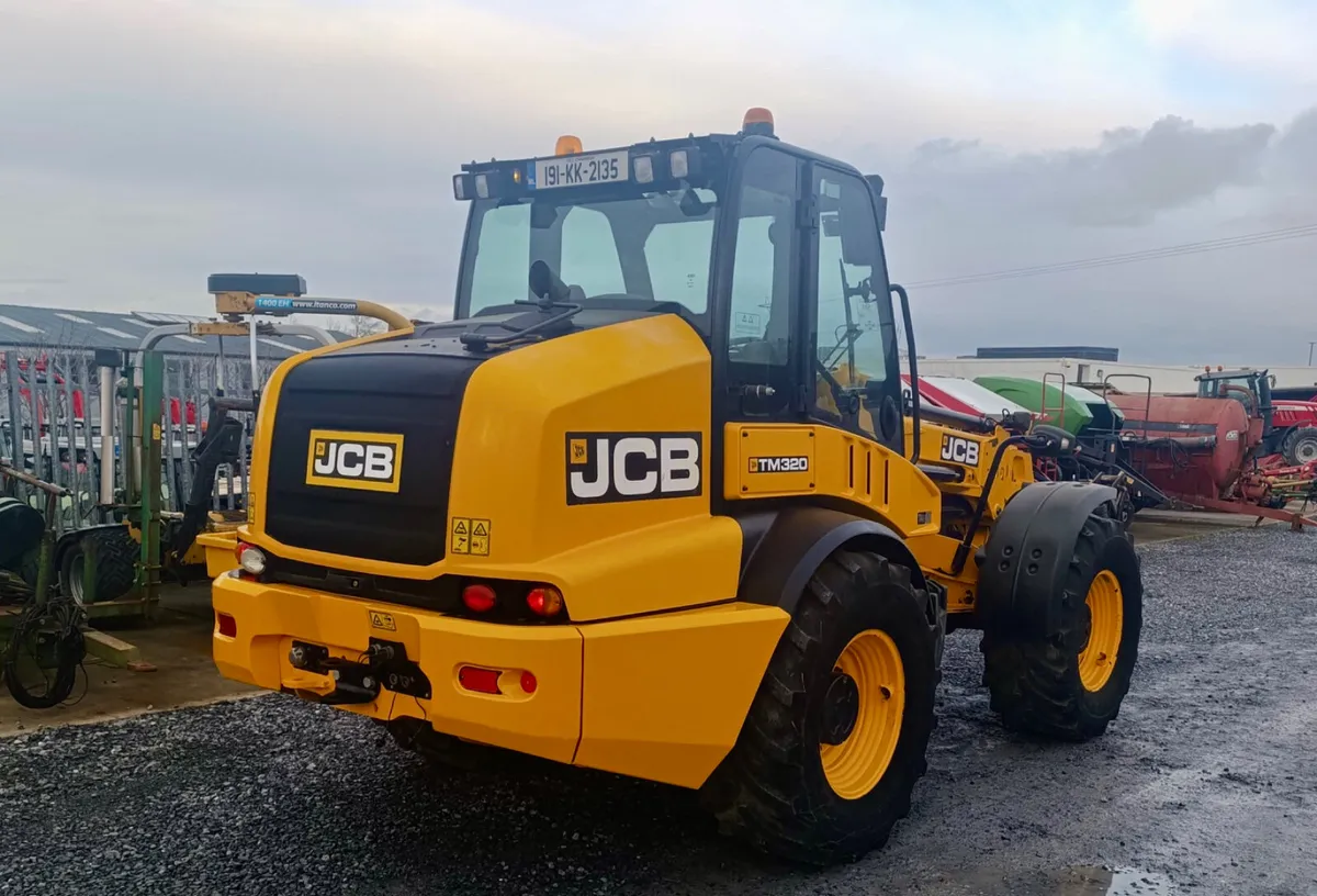 JCB 320 TELEHANDLER - Image 4