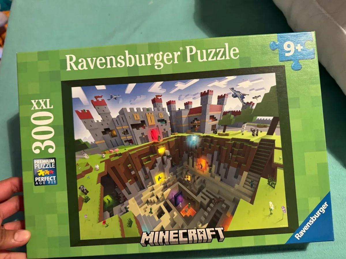 Puzzles and kids toys - Image 1