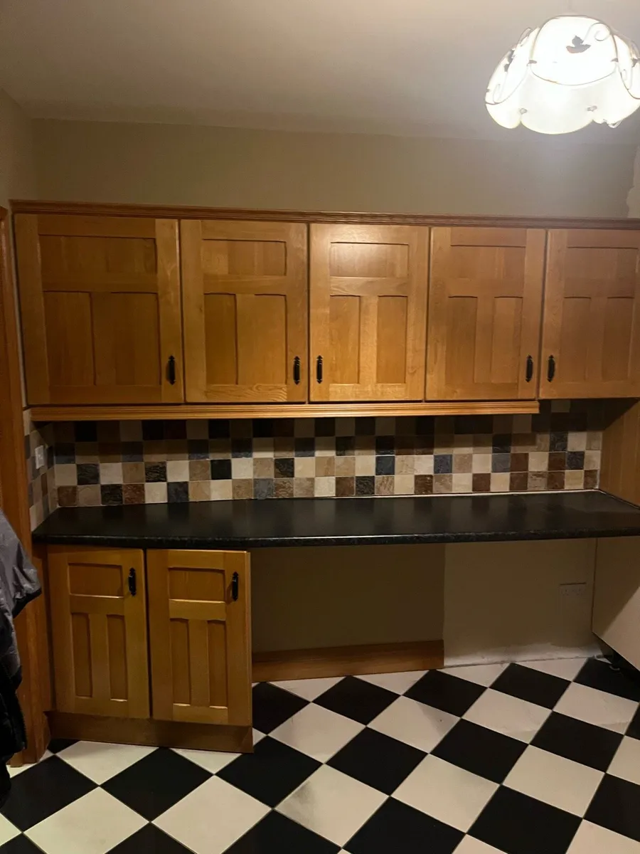 Oak kitchen - Image 3