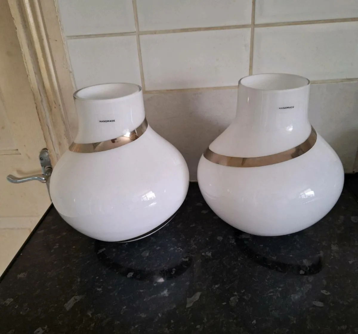 Two lovely handmade vases - Image 2