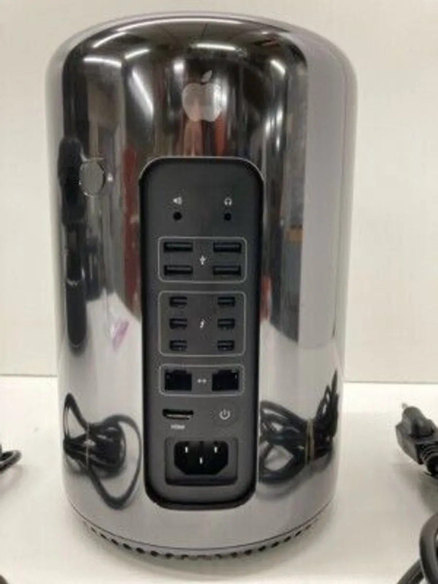 Apple Mac Pro (Late 2013) A1481 3.7GHz Intel Xeon E5, 24GB RAM, 1TB SDD macOS Sequoia (Has two Graphics: AMD FirePro D300 2GB) - Image 1