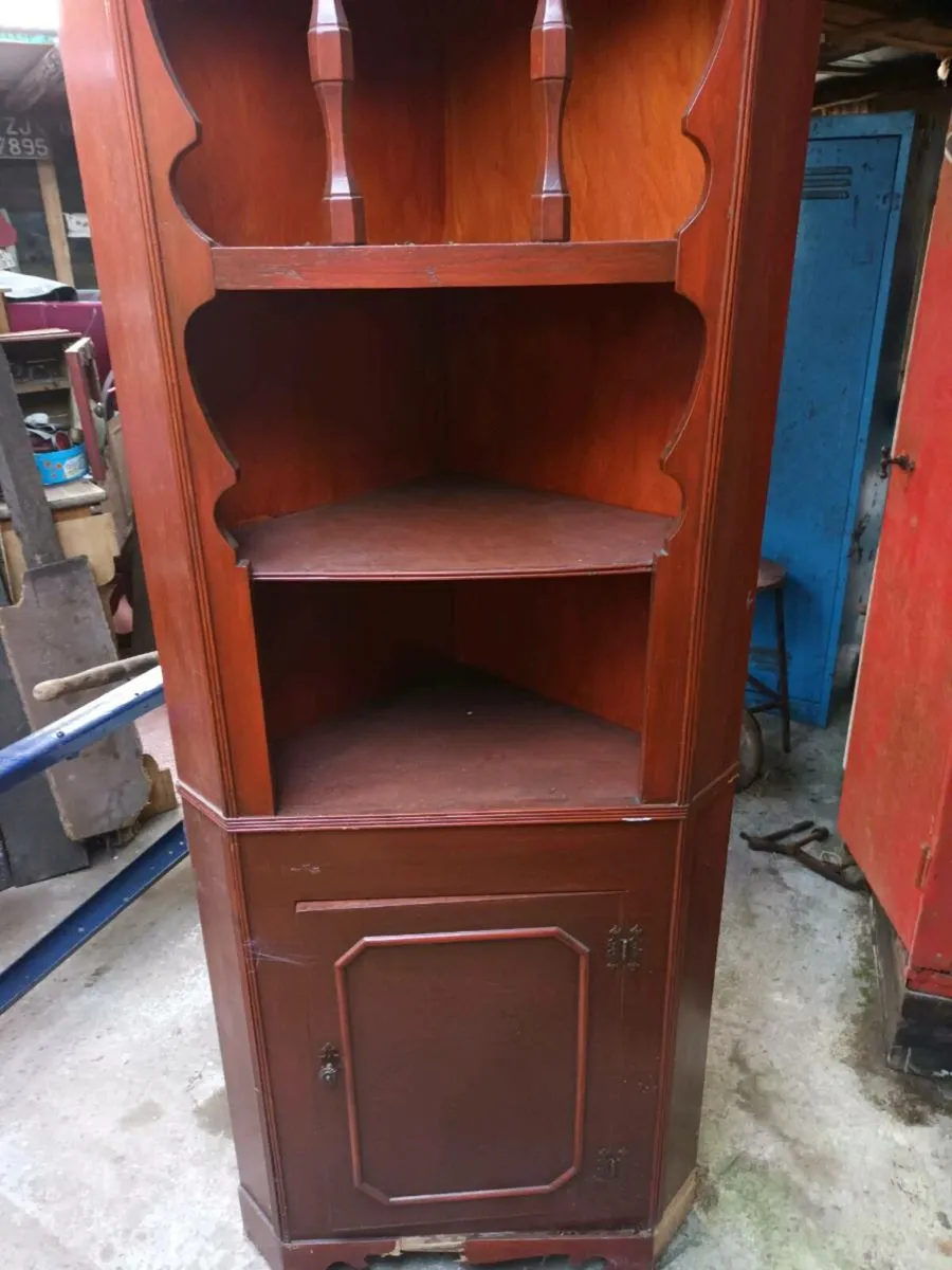 Corner Unit - Image 1