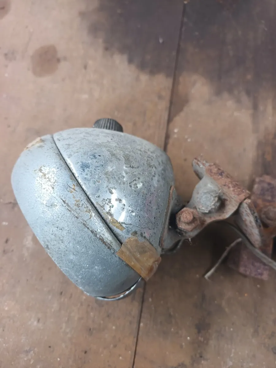 Vintage Car lamps - Image 3