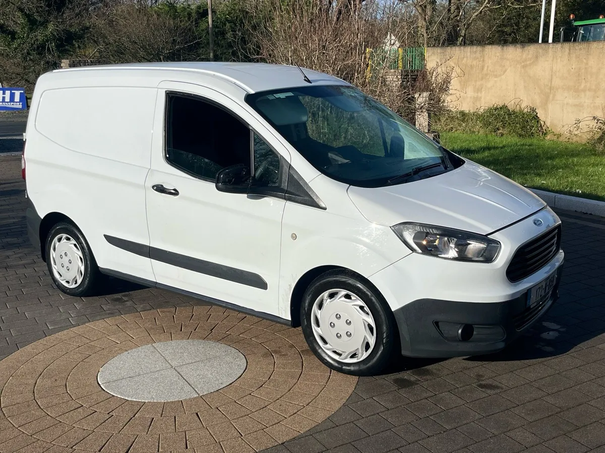 2017 (172) Ford courier *NEW DOE TODAY* - Image 1