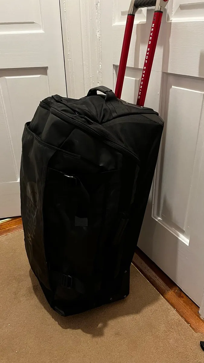 North Face large rolling duffel bag - Image 3