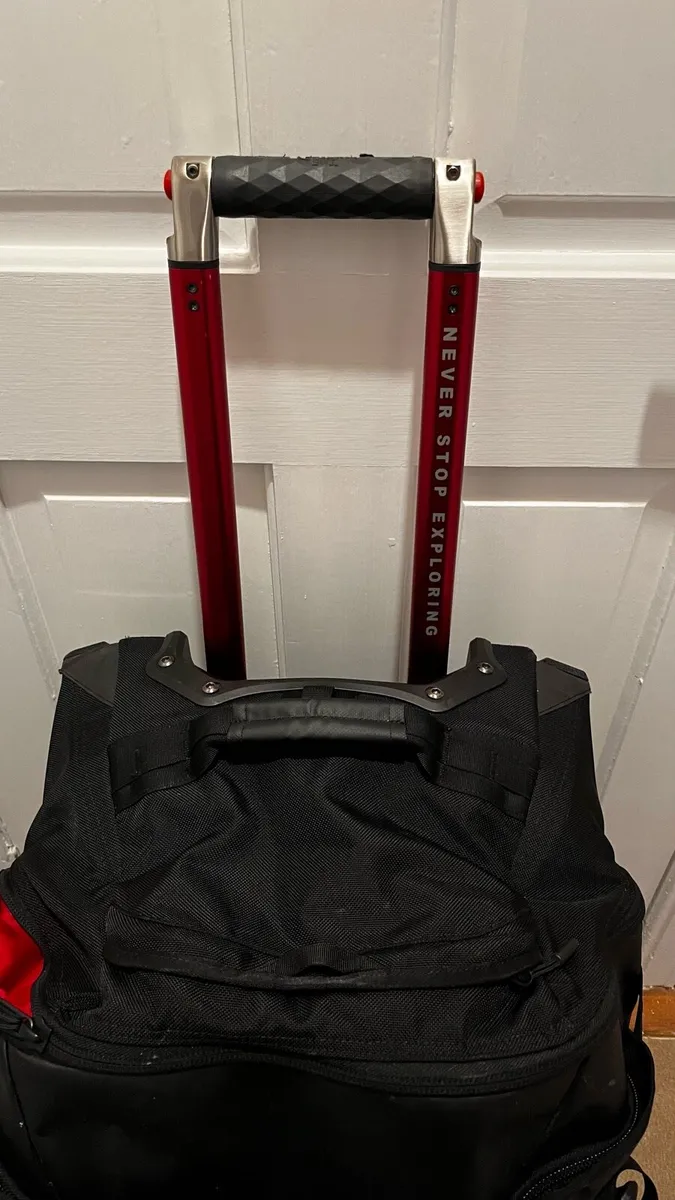 North Face large rolling duffel bag - Image 4