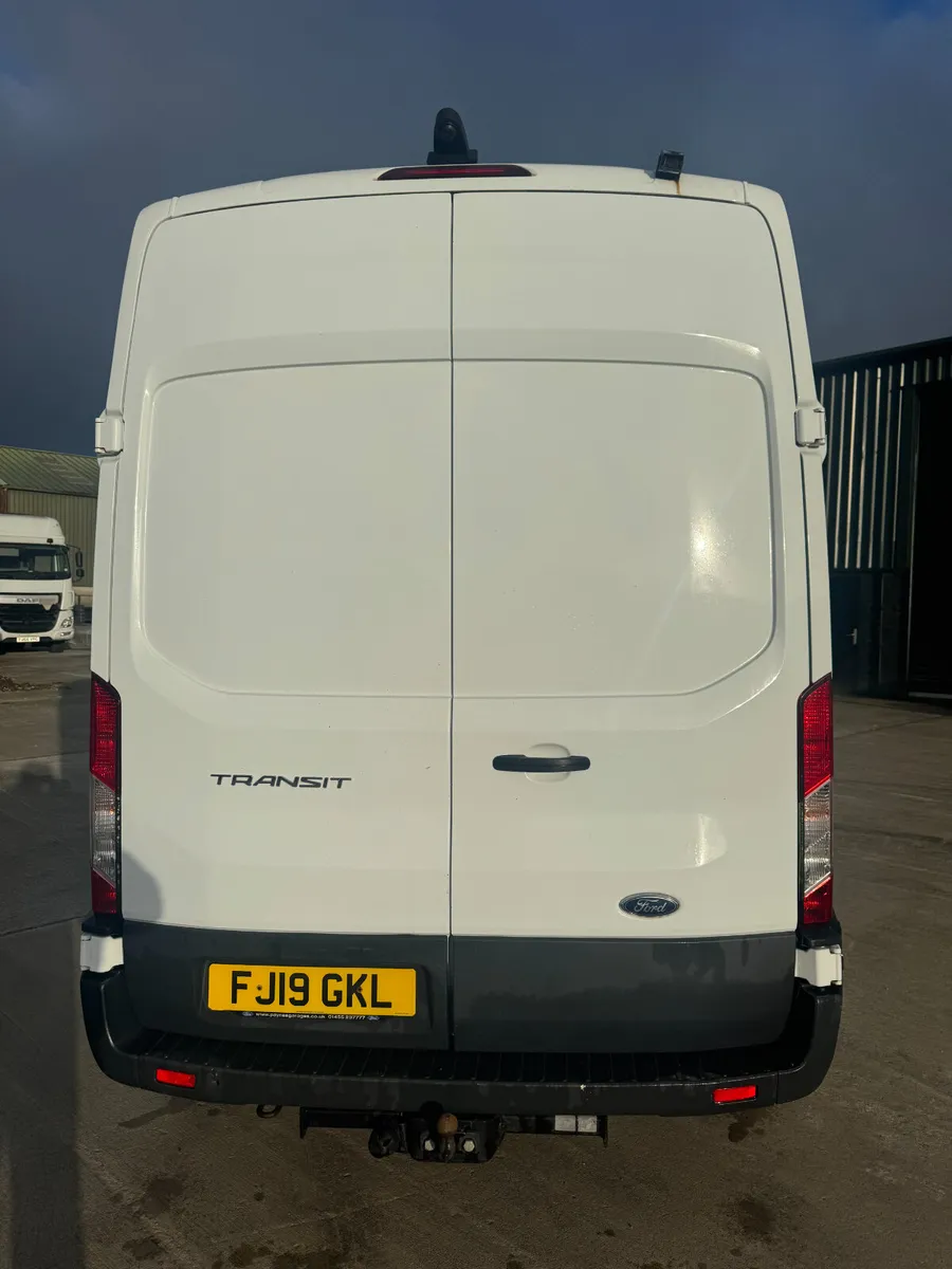 Ford Transit Crew Cab ( 9 seater ) - Image 4