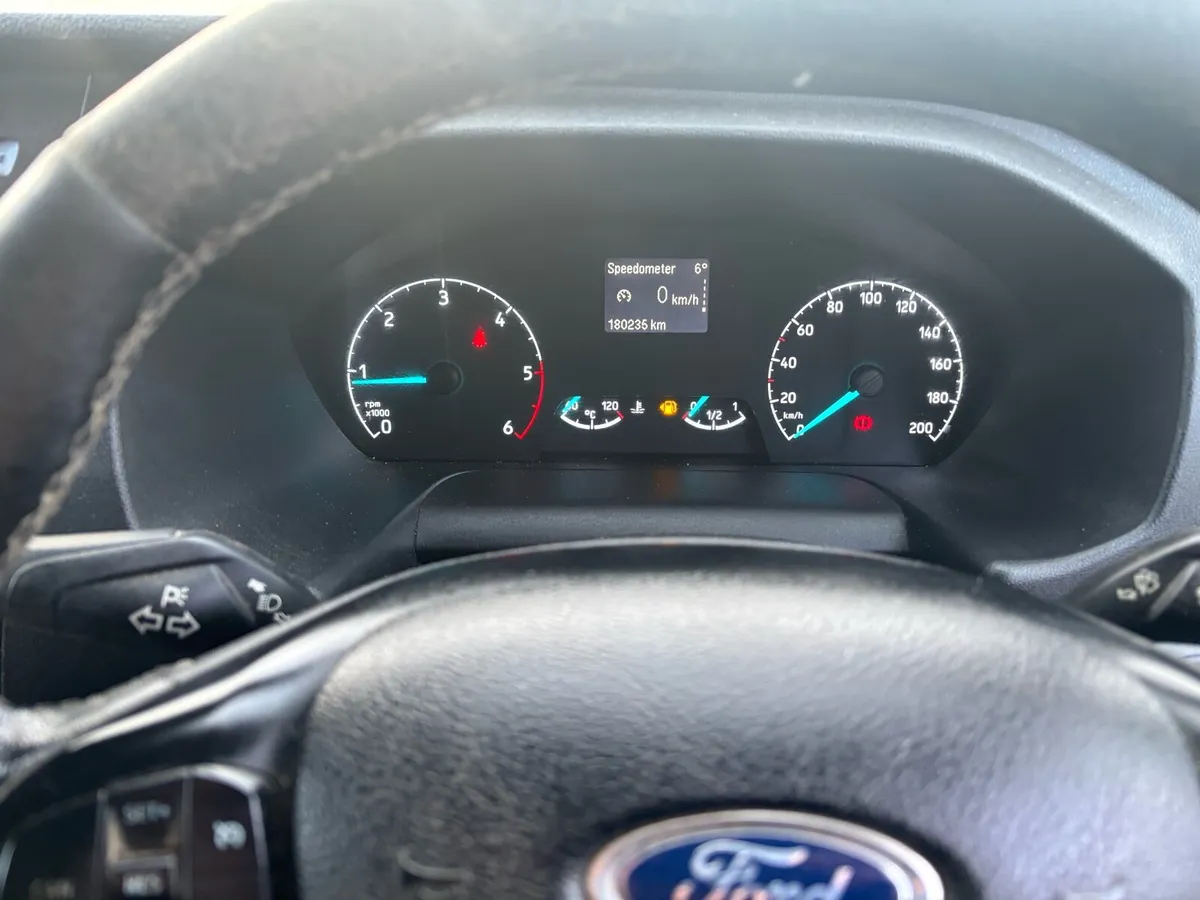 Ford transit custom - Image 4