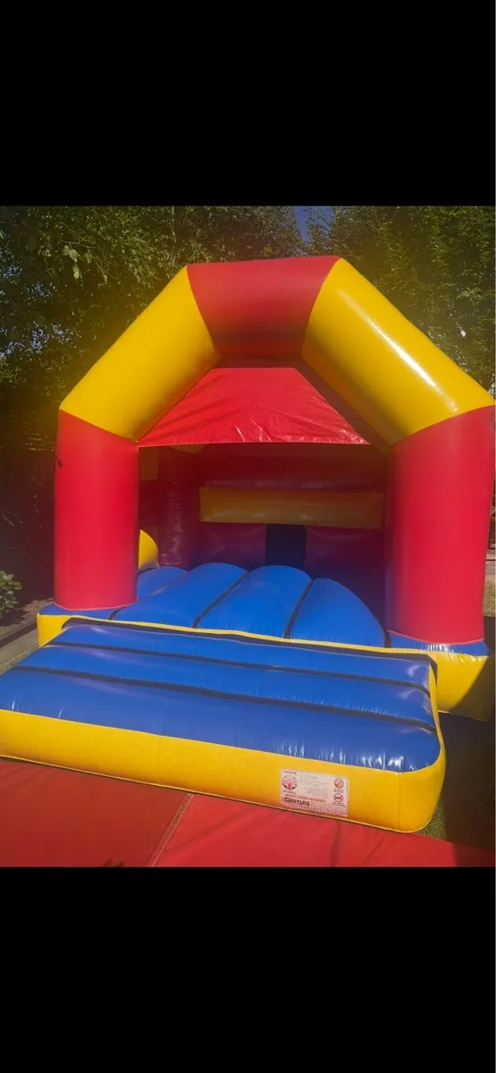 Bouncy Castle Disco - Image 3