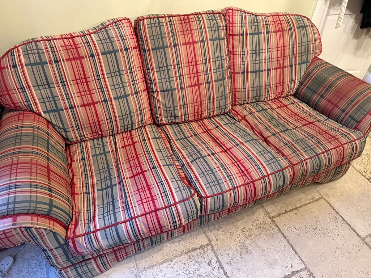 3 seater & 2 seater setee FREE - Image 2