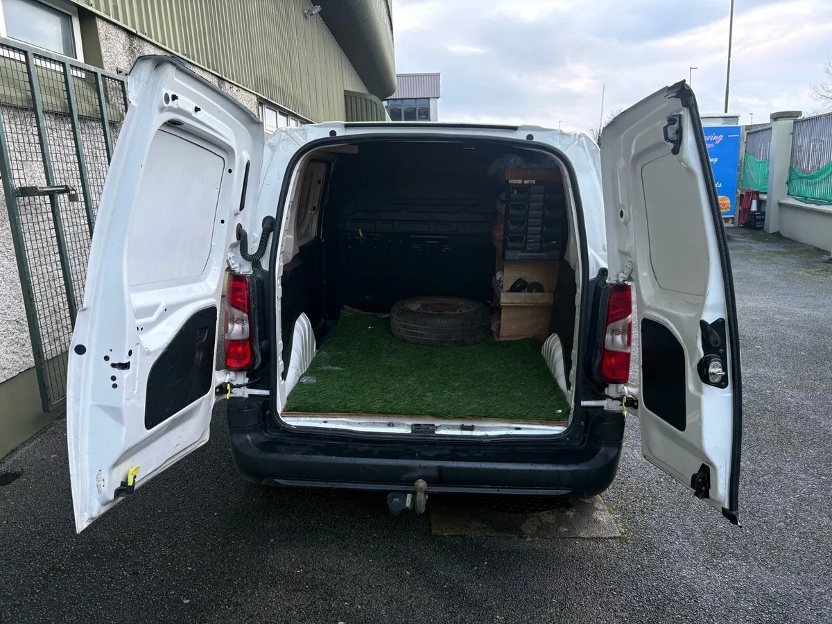 PEUGEOT PARTNER   (Would do deal for big van) - Image 2