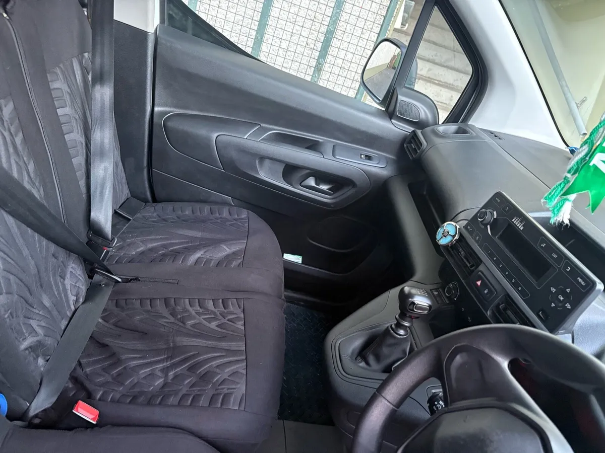 PEUGEOT PARTNER   (Would do deal for big van) - Image 3