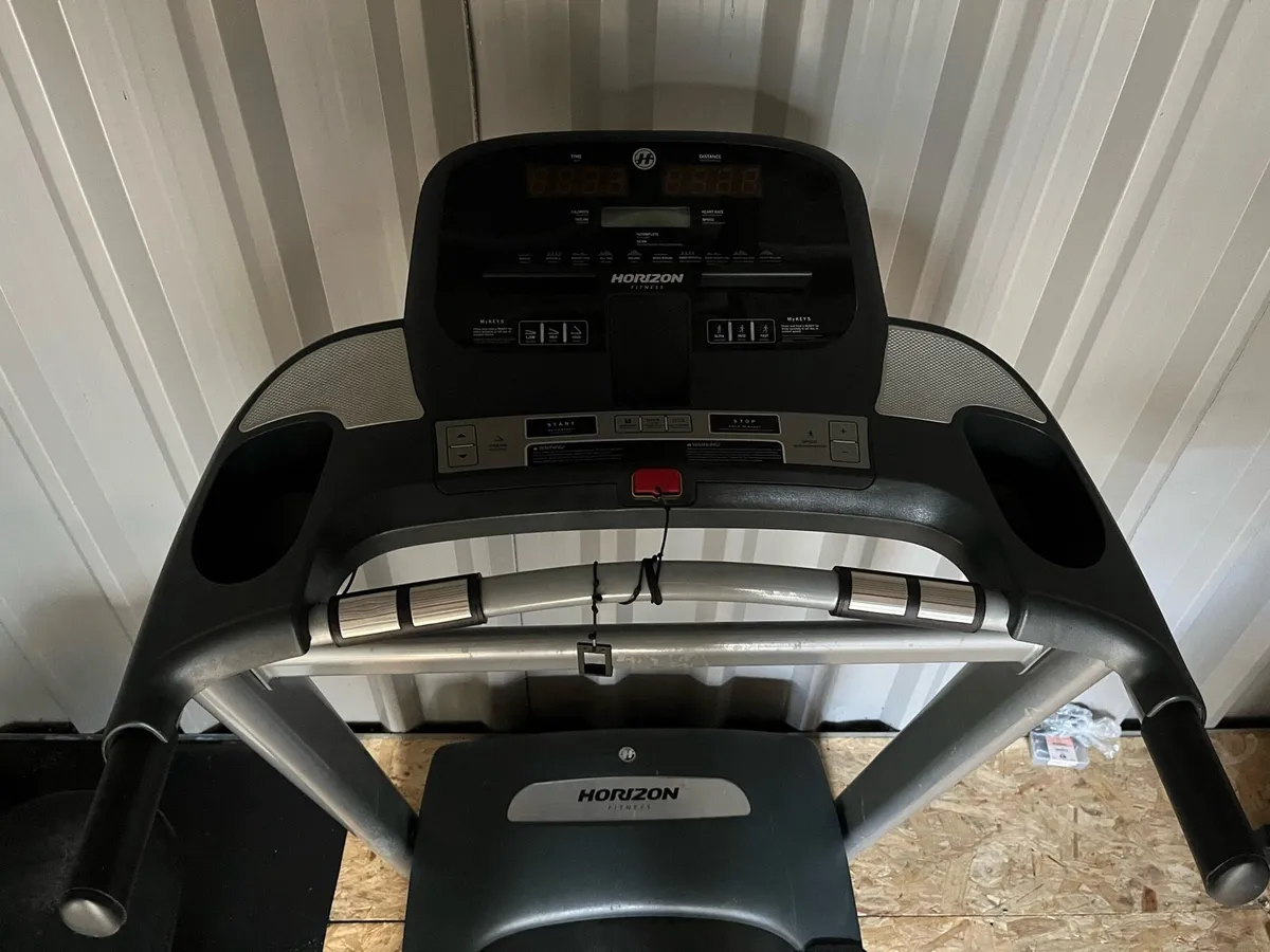 Horizon Adventure 2 treadmill - Image 1