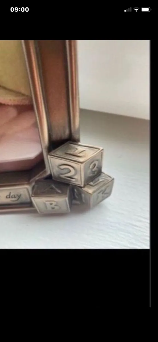 Genesis bronze ‘Baby Girl’ Frame - Image 4