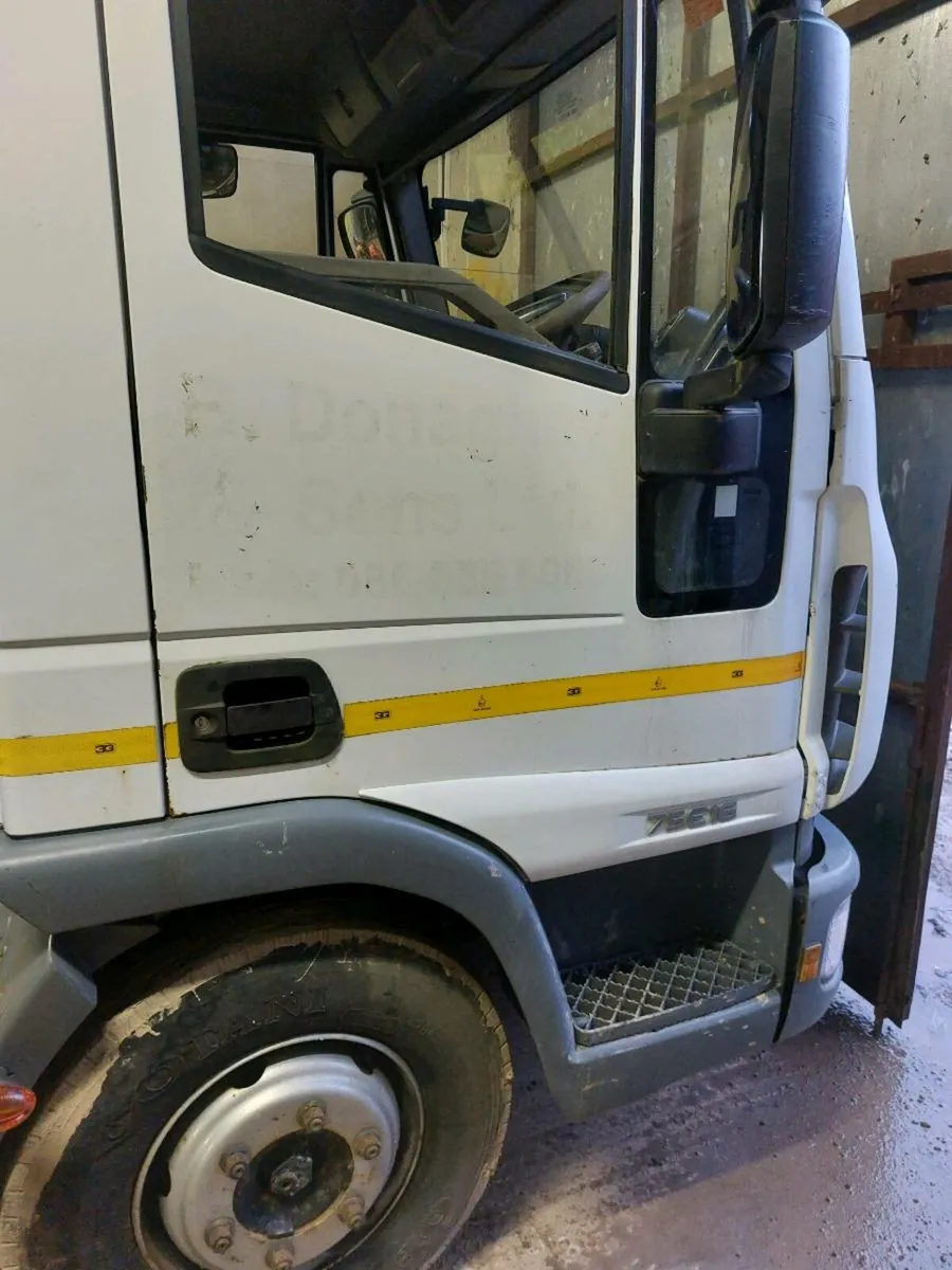 Iveco tipper - Image 2