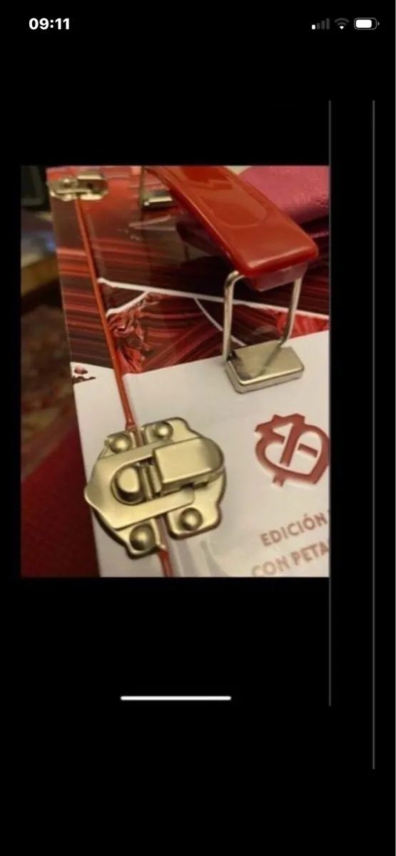 Limited Edition Chivas Regal Large Metal Box - Image 4