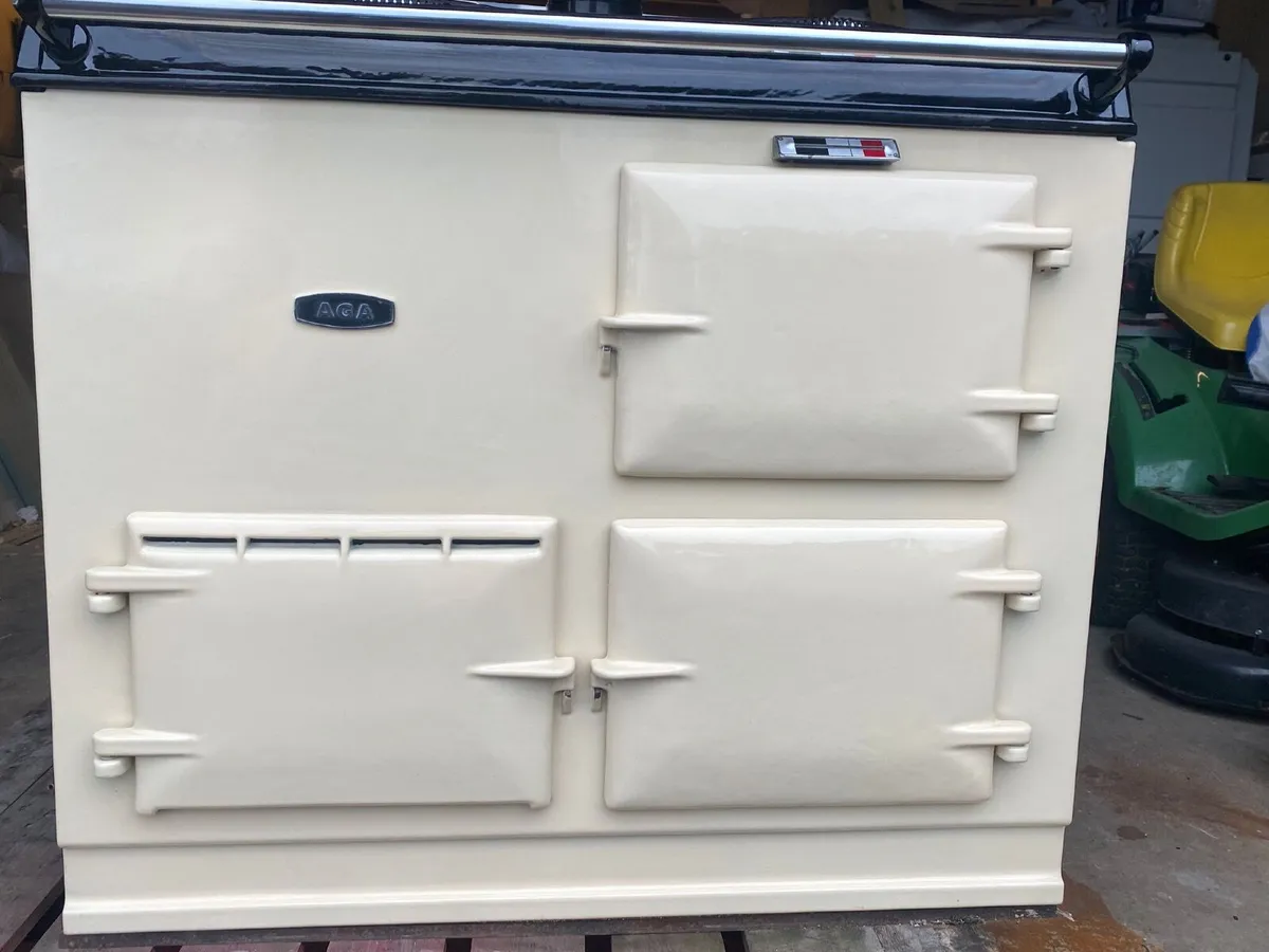 Aga deluxe cooker - Image 2