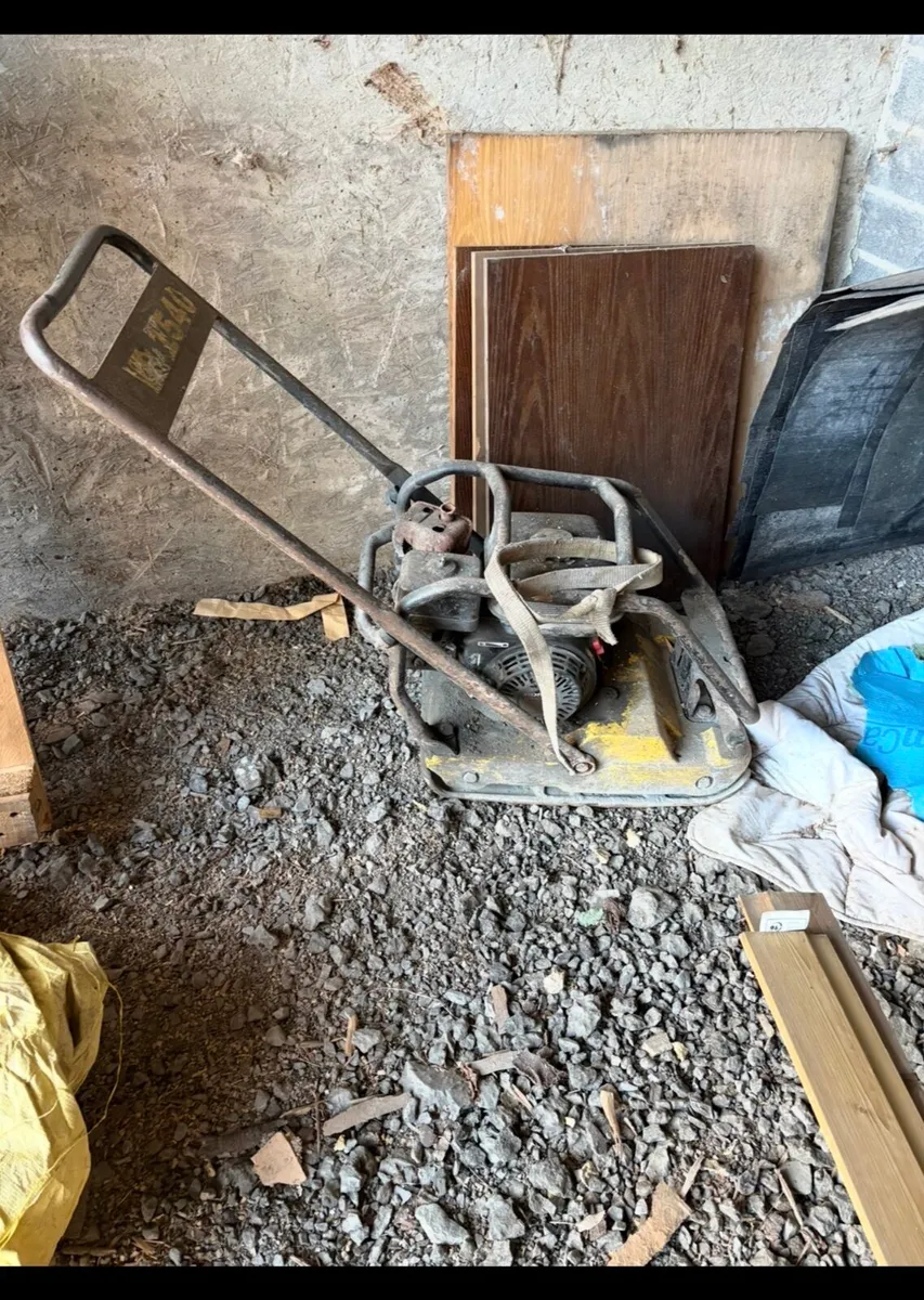 Yanmer wacker plate - Image 1