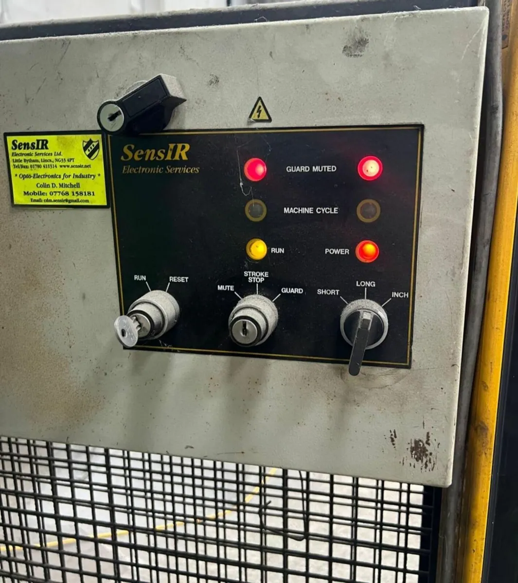 Pearson 150 ton x 3mtr Press Brake - Image 3