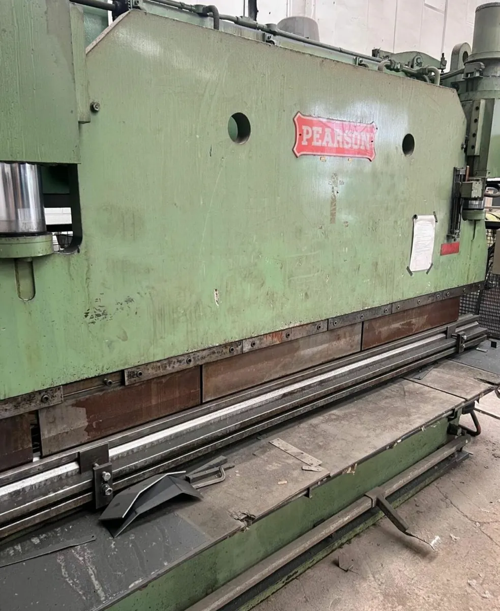 Pearson 150 ton x 3mtr Press Brake - Image 4