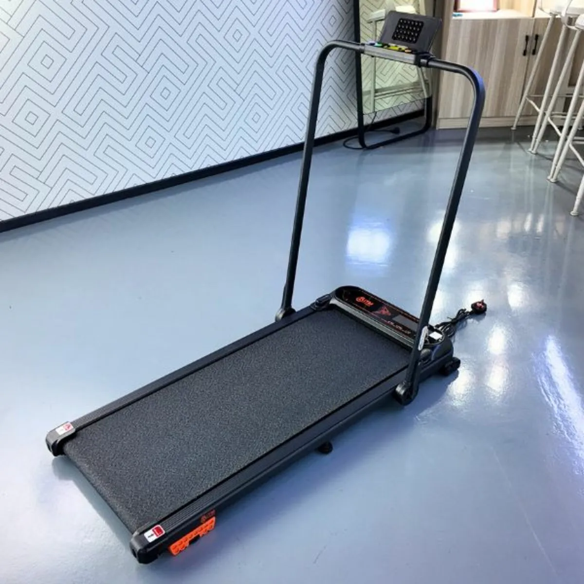 EasyFold E-1 Treadmill | Space-Saving Design - Image 4