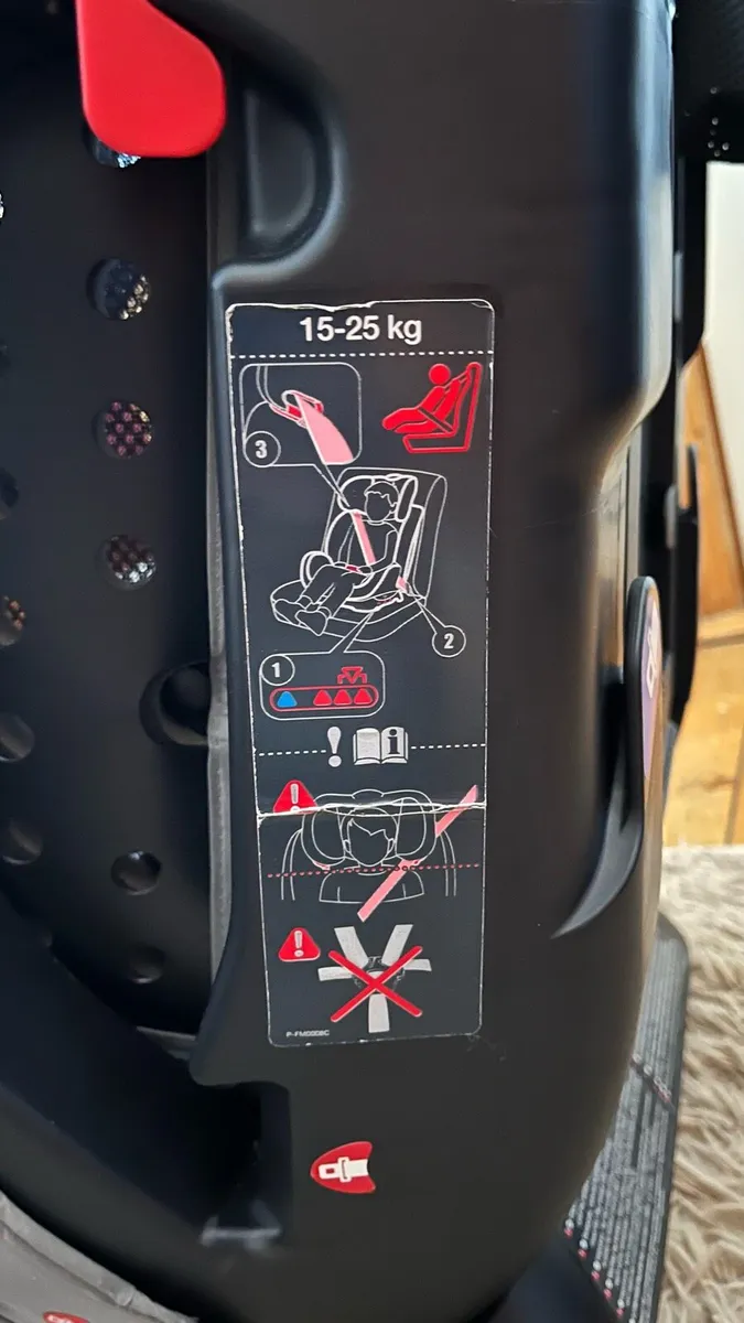 Baby car seat - Image 4