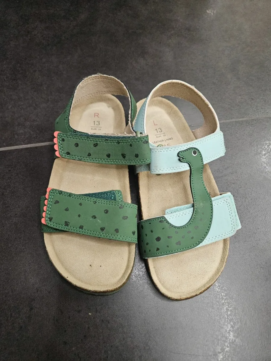 Kids sandals - Image 1