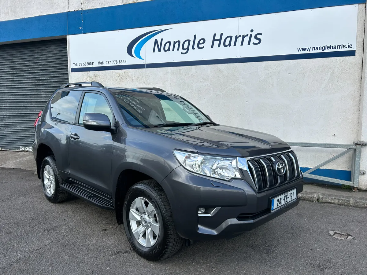 Toyota Land Cruiser S.W.B. PRICE INC VAT - Image 4