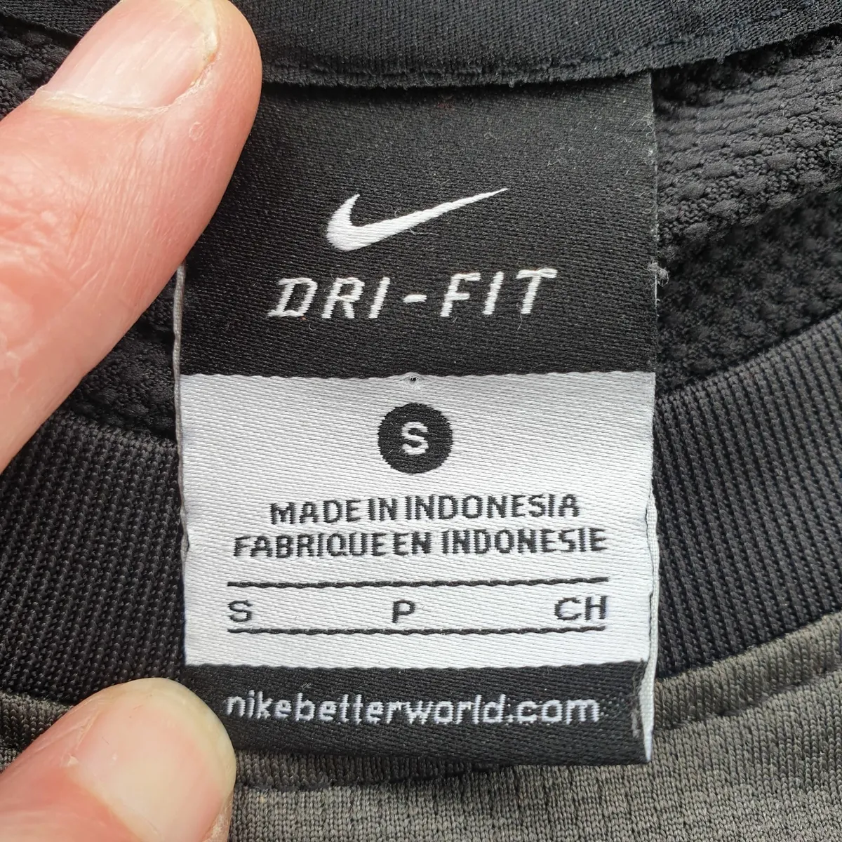 Celtic 125th Anniversary goalkeeper away shirt - Image 4