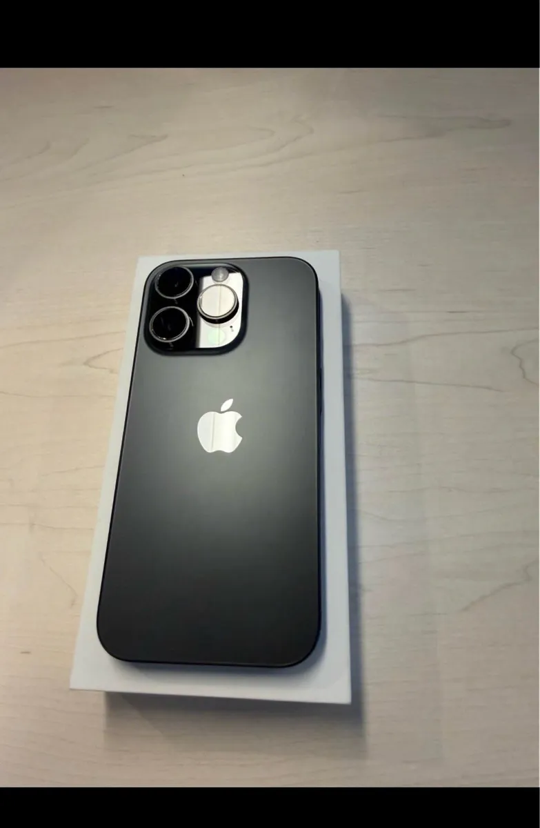 iPhone 16 Pro - Image 1