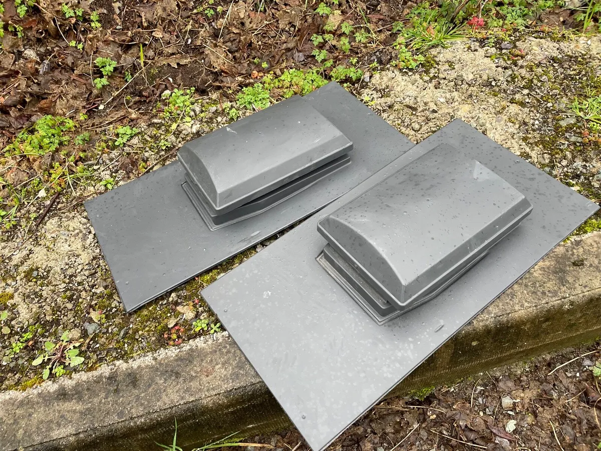 2 x slate vents. 600x300 - Image 2