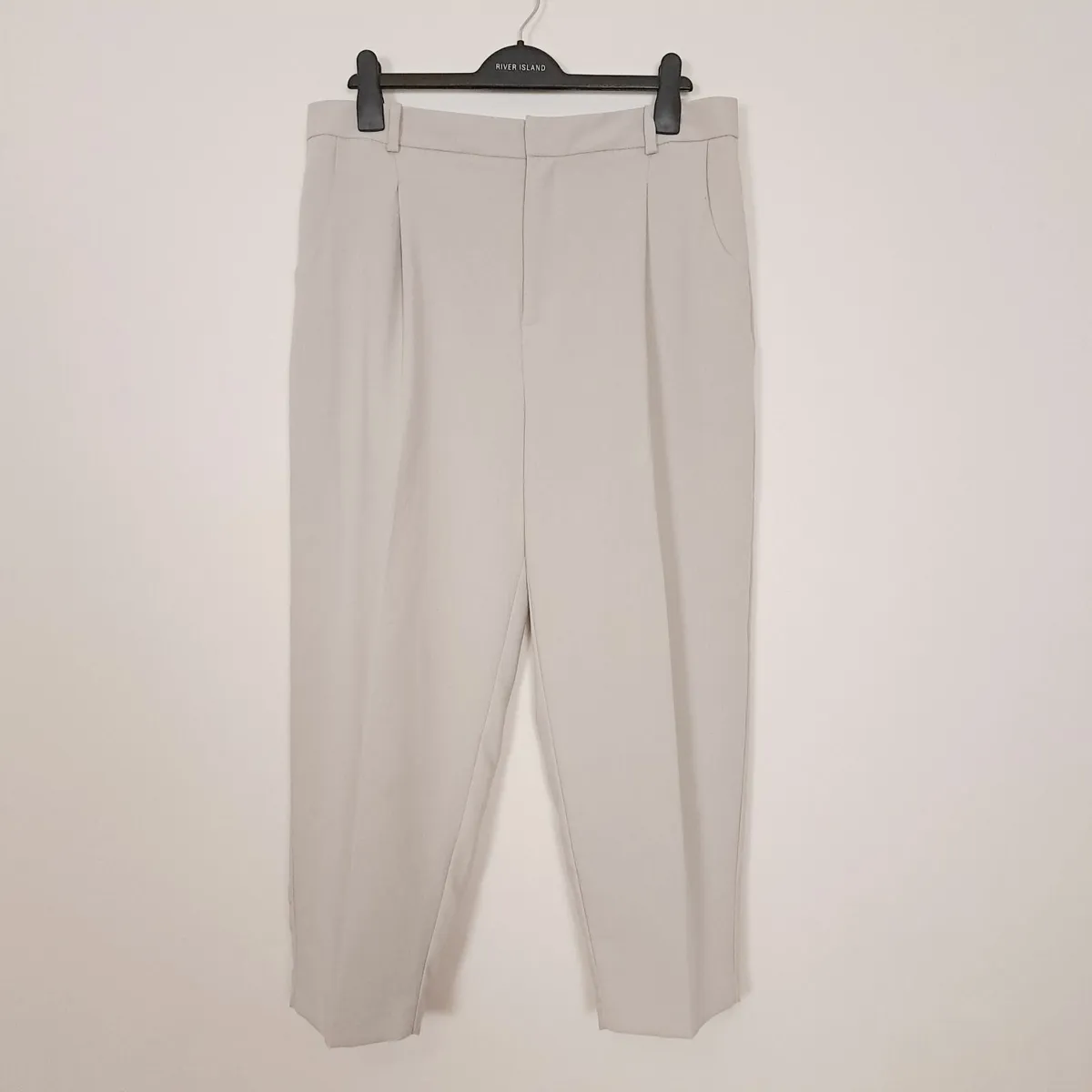 Zara Beige Off White Pleated Cropped Trousers 16UK - Image 1