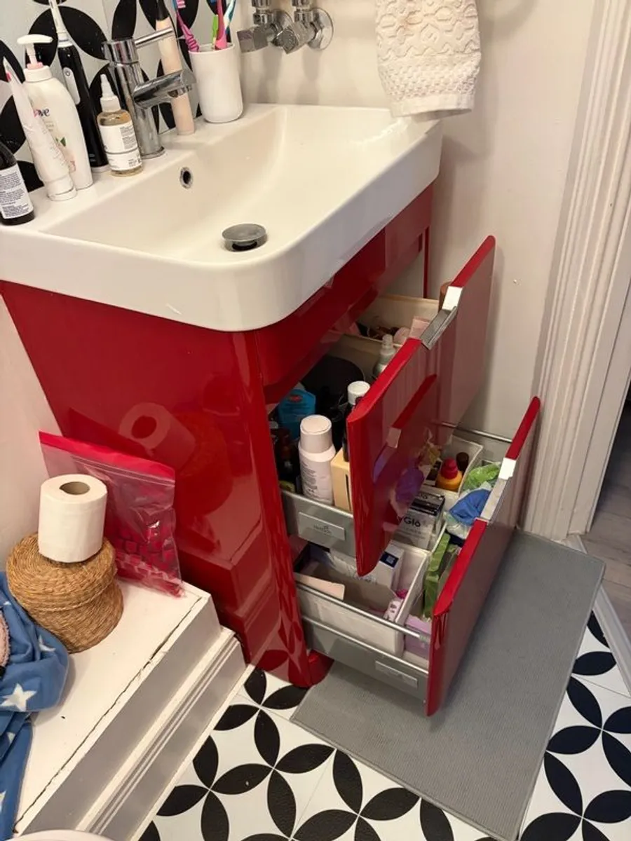 Bathroom Vanity - Image 3