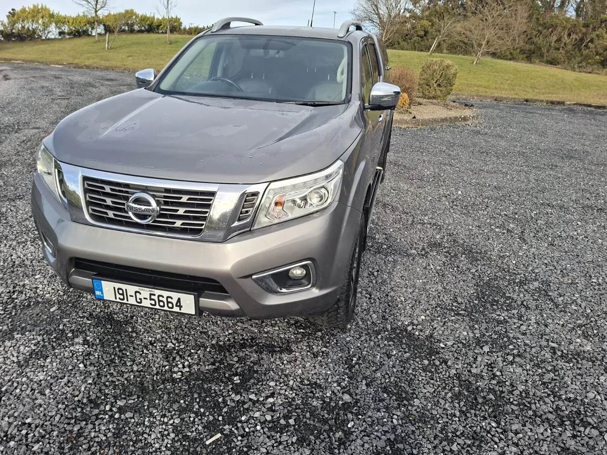 2019 Nissan Navara - Image 2